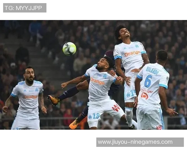 本菲卡逆转里昂补时绝杀引发争议判罚全场沸腾